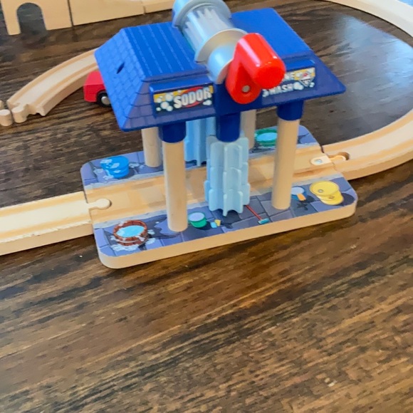 Wooden train tracks at was car wash, and ambulance - Picture 3 of 7